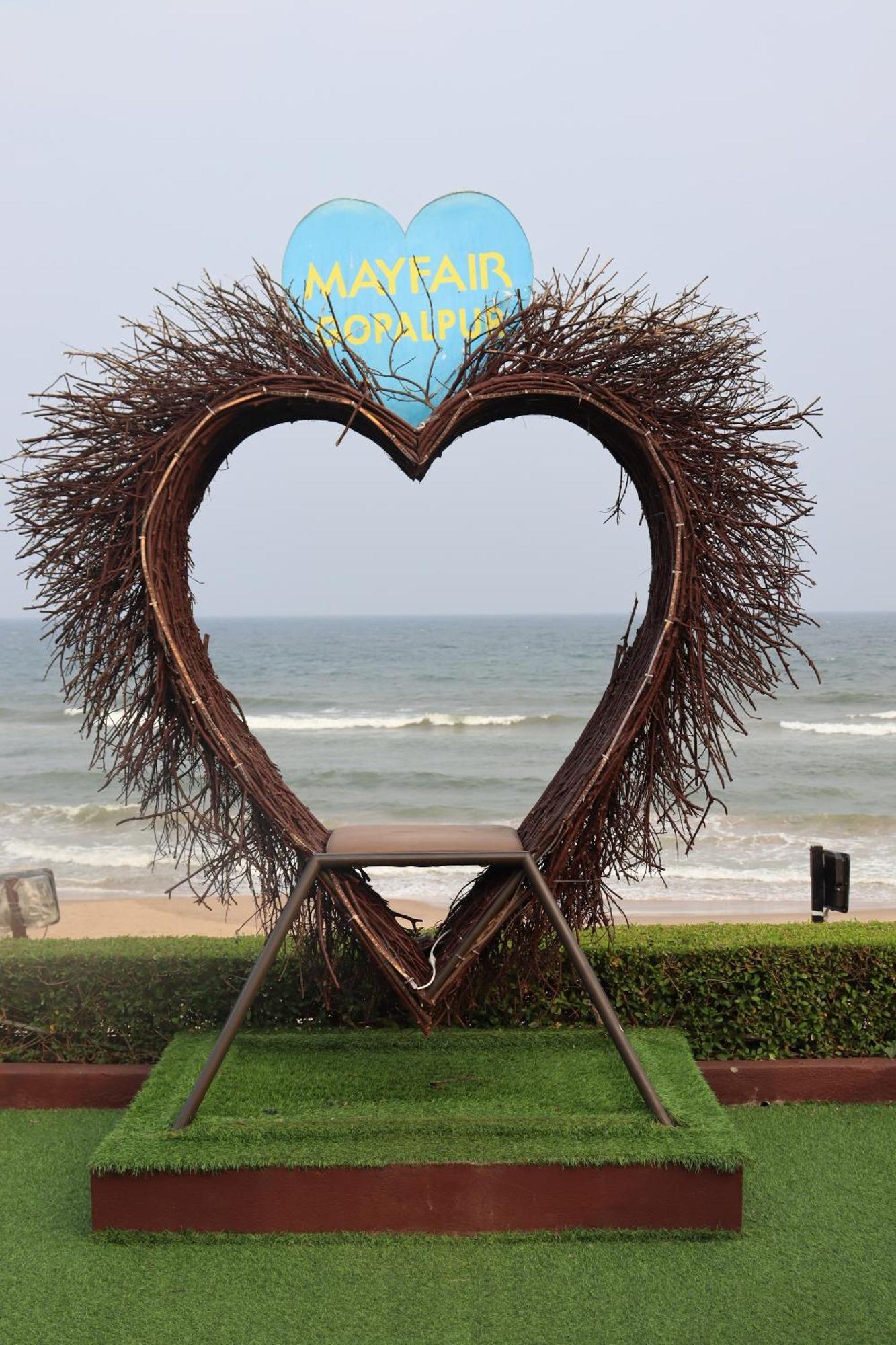 Mayfair Palm Beach Resort Gopalpur  Exterior photo