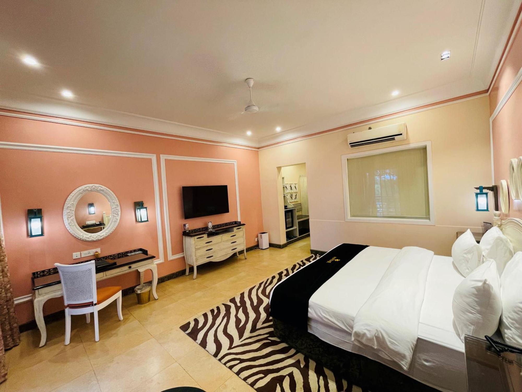 Mayfair Palm Beach Resort Gopalpur  Exterior photo
